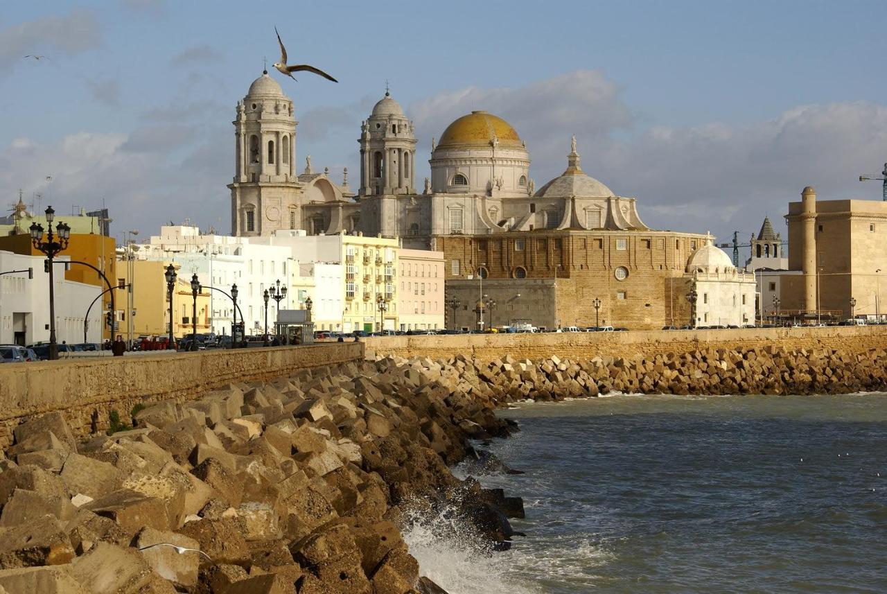 Carmen Coronada Lägenhet Cádiz Exteriör bild